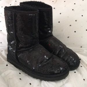 Gently used UGG boots ❤️